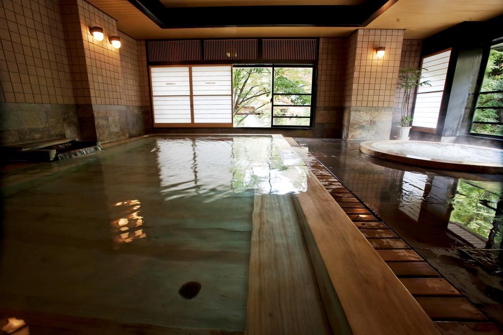 Minakami Hotel Juraku Экстерьер фото